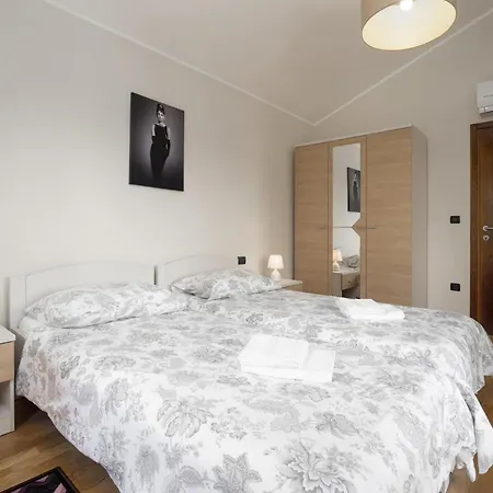 Genia I بيت للعطل